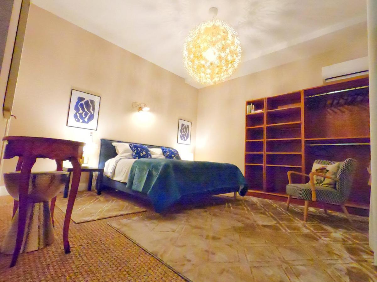 Maison Eglantine Historic 4 Star With Air Conditioning Каркассонн Екстер'єр фото